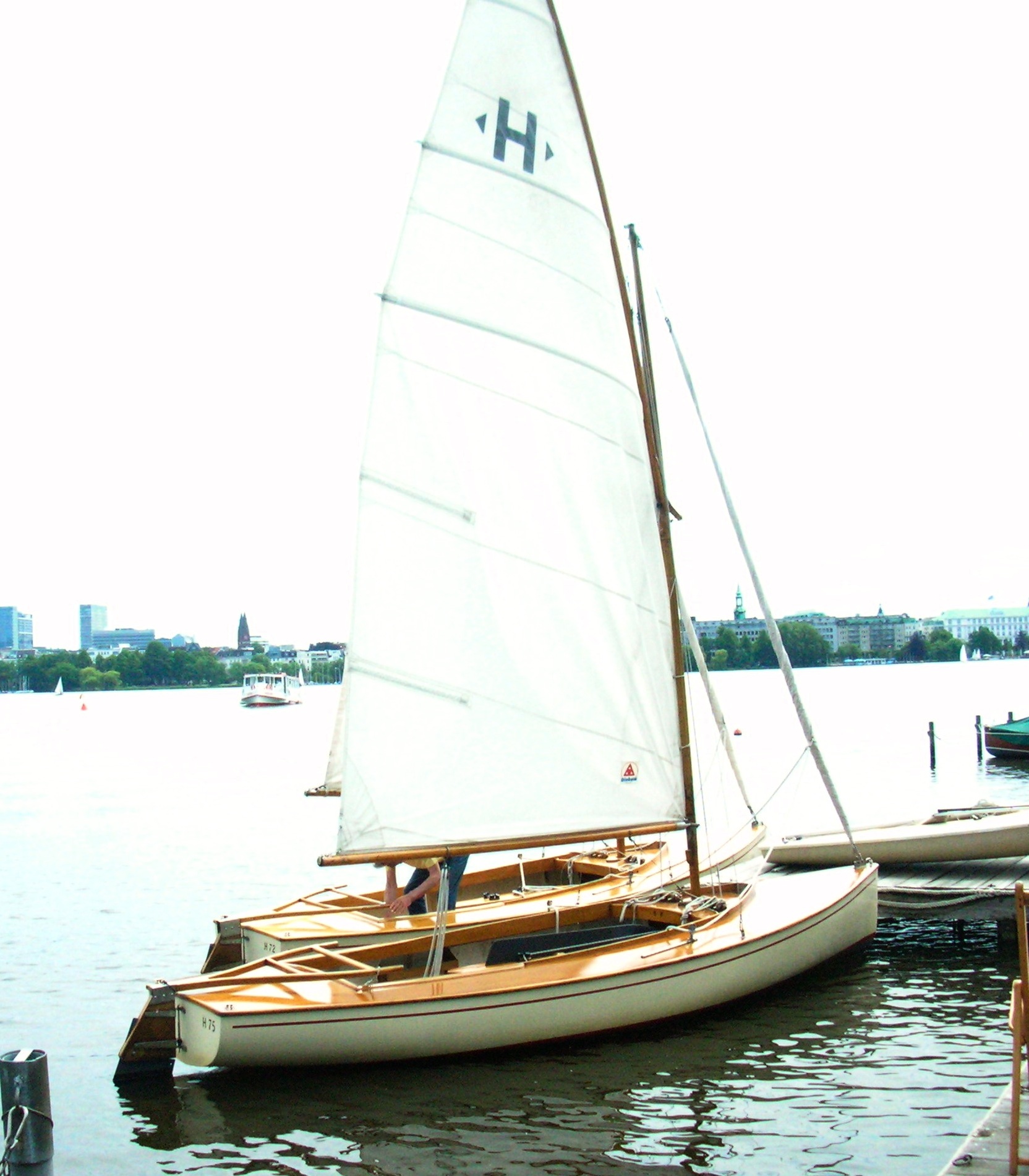 Back &gt; Pix For &gt; Small Wooden Sailboats