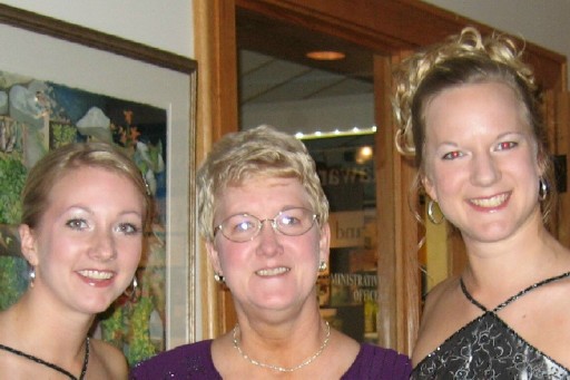 Kari, Kristin, and Mom