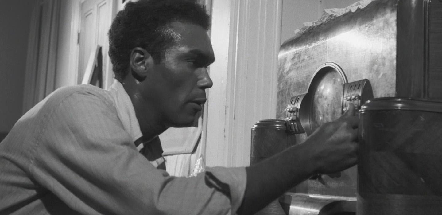 Jones fiddles with a radio in 'Night of the Living Dead'